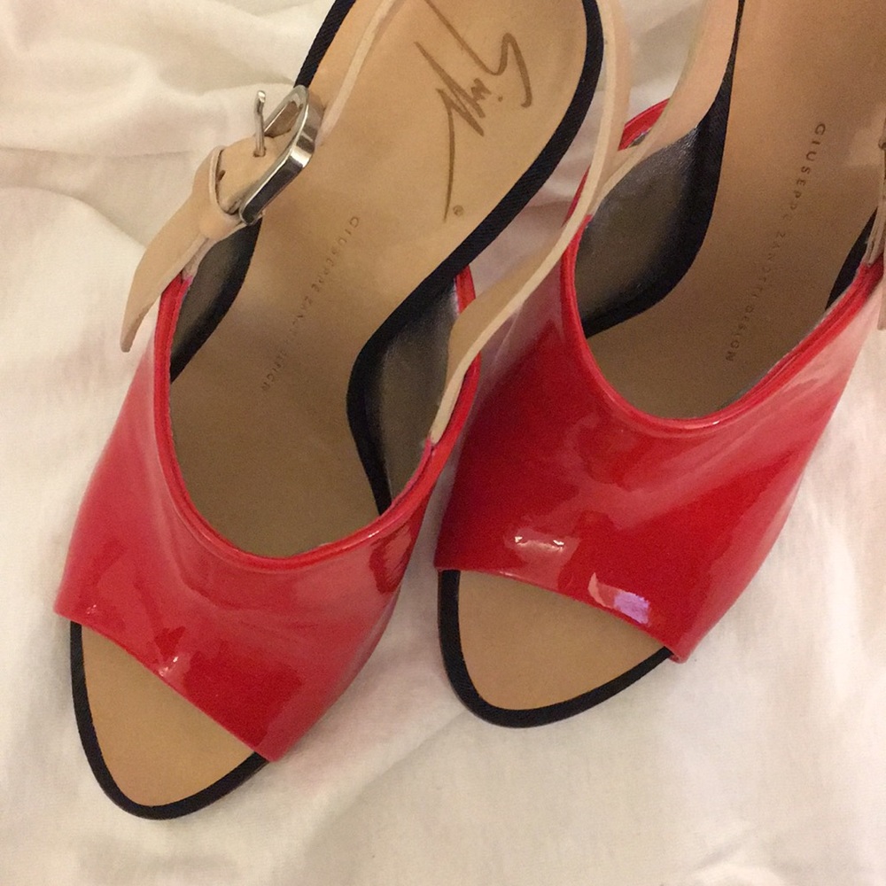 ❤️🤍NWT Guiseppe Zanotti Red & White Heels 36.5